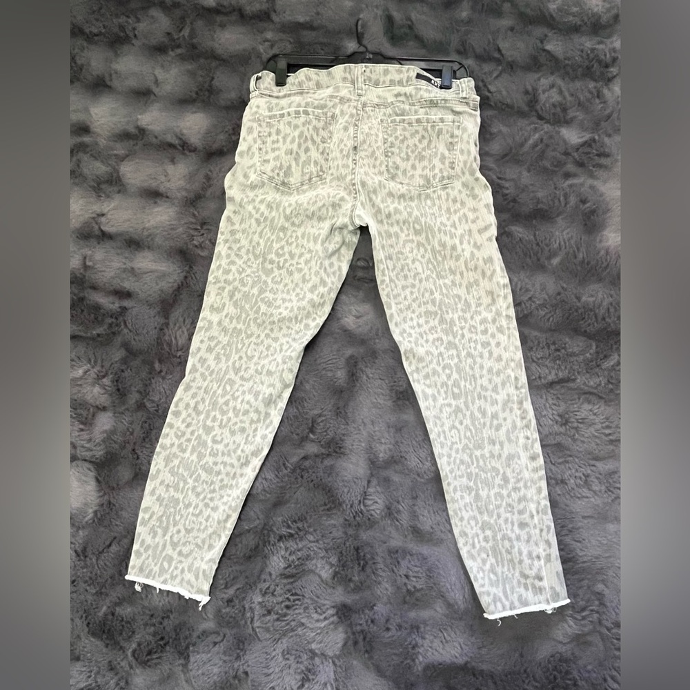 Kut from the Kloth Animal Print Skinny Woman’s Jeans Cotton Blend  Size 8 - Picture 4 of 12